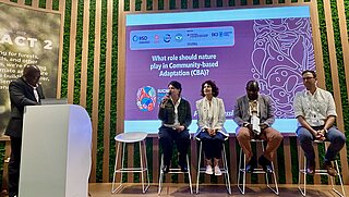 Panel discussion with four experts at the IUCN Congress.