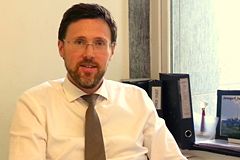  Portrait Supersberger