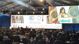 Sitzungssaal während eines Vortrags