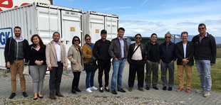 Die Delegation besuchte die Insel Pellworm und informierte sich über das Potenzial von erneuerbaren Energien und Energiespeichersystemen zur Stromversorgung der Insel. Foto: GIZ