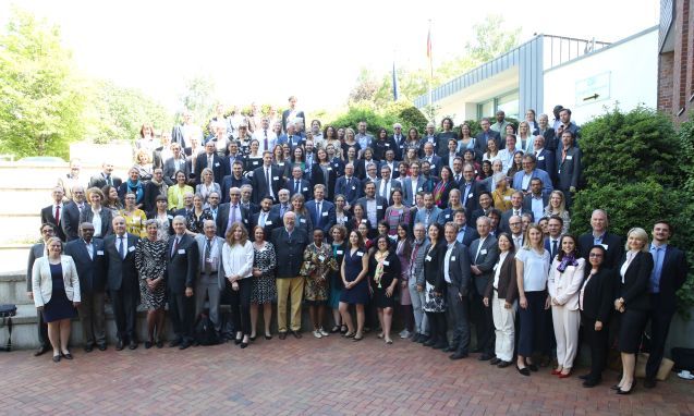 Teilnehmende der 10 Jahre IKI Konferenz; Foto: Kornelia Danetzki/BMU